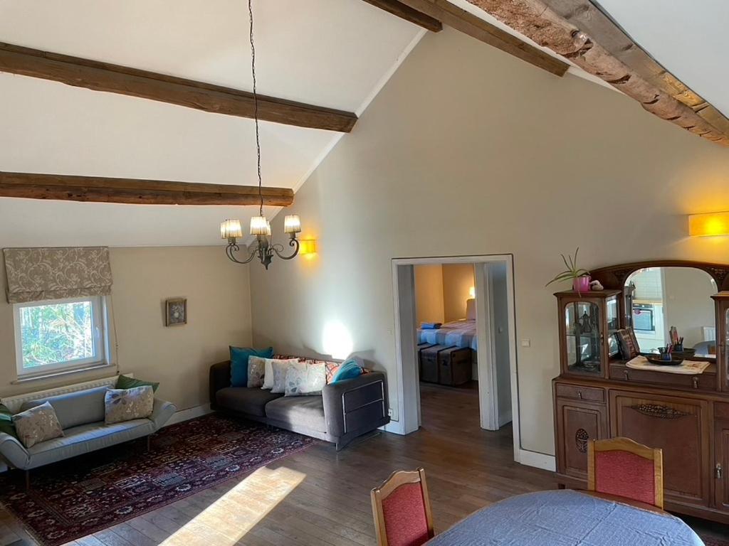 La Bruyere Du Coq Stables Guest House Sart-Dames-Avelines Exterior photo