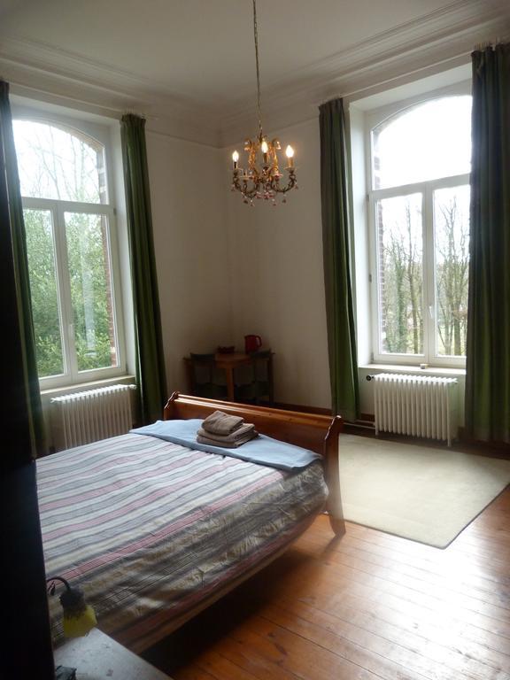 La Bruyere Du Coq Stables Guest House Sart-Dames-Avelines Exterior photo